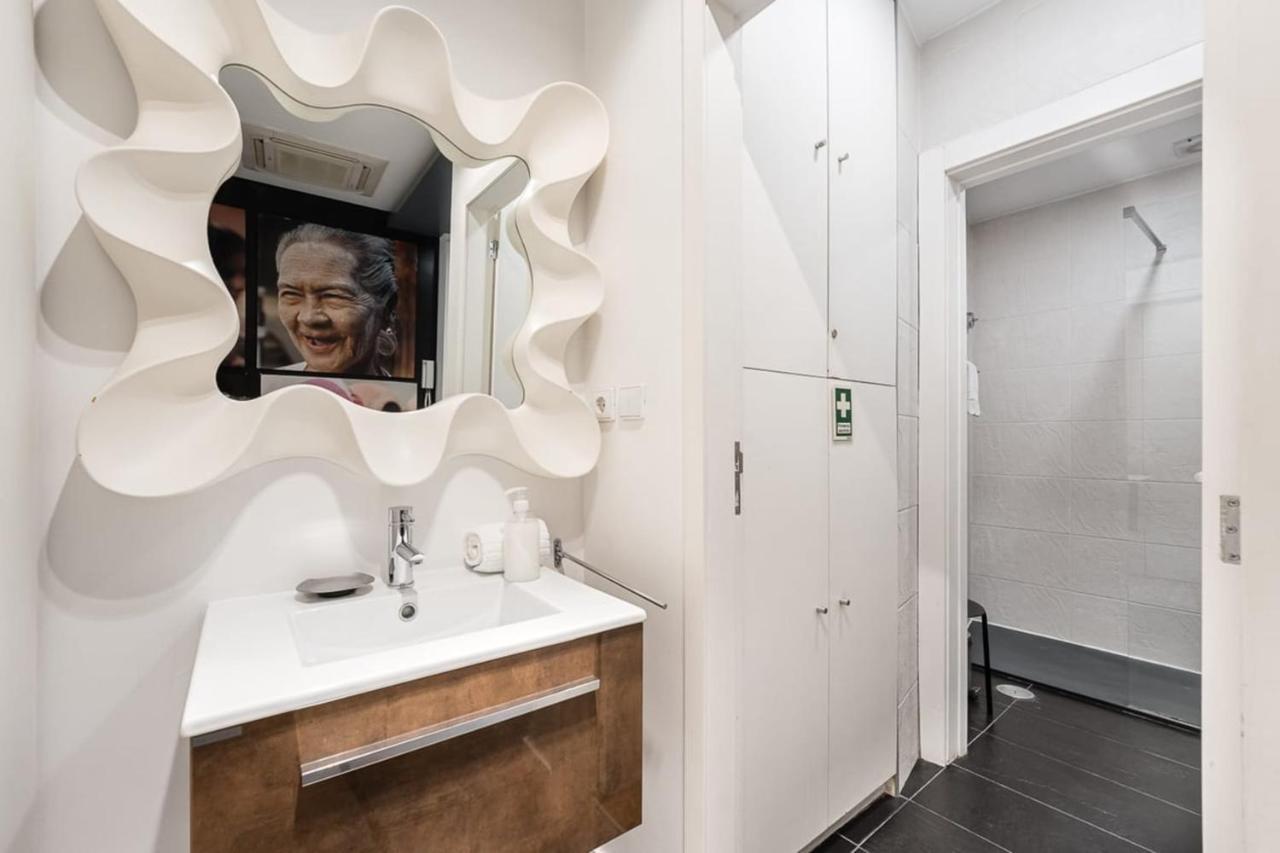 Guestready - A Polished Retreat Near St Catarina Apartment Porto Exterior foto
